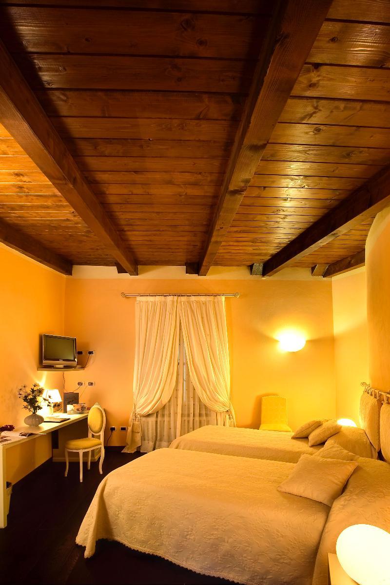 Hotel Cascina Di Corte Venaria Reale Eksteriør bilde